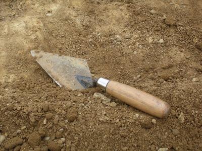 Trowel lying on the ground